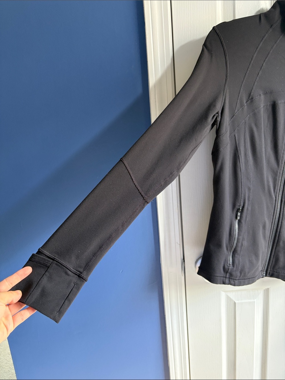 Lululemon Define Jacket Black Full Zip Thumbhole Athletic Activewear Size 12 - Picture 6 of 12